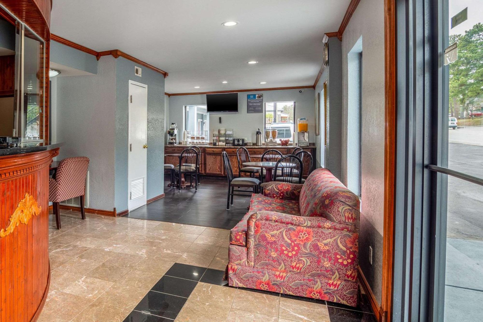 Rodeway Inn & Suites Fort Jackson Κολούμπια Εξωτερικό φωτογραφία
