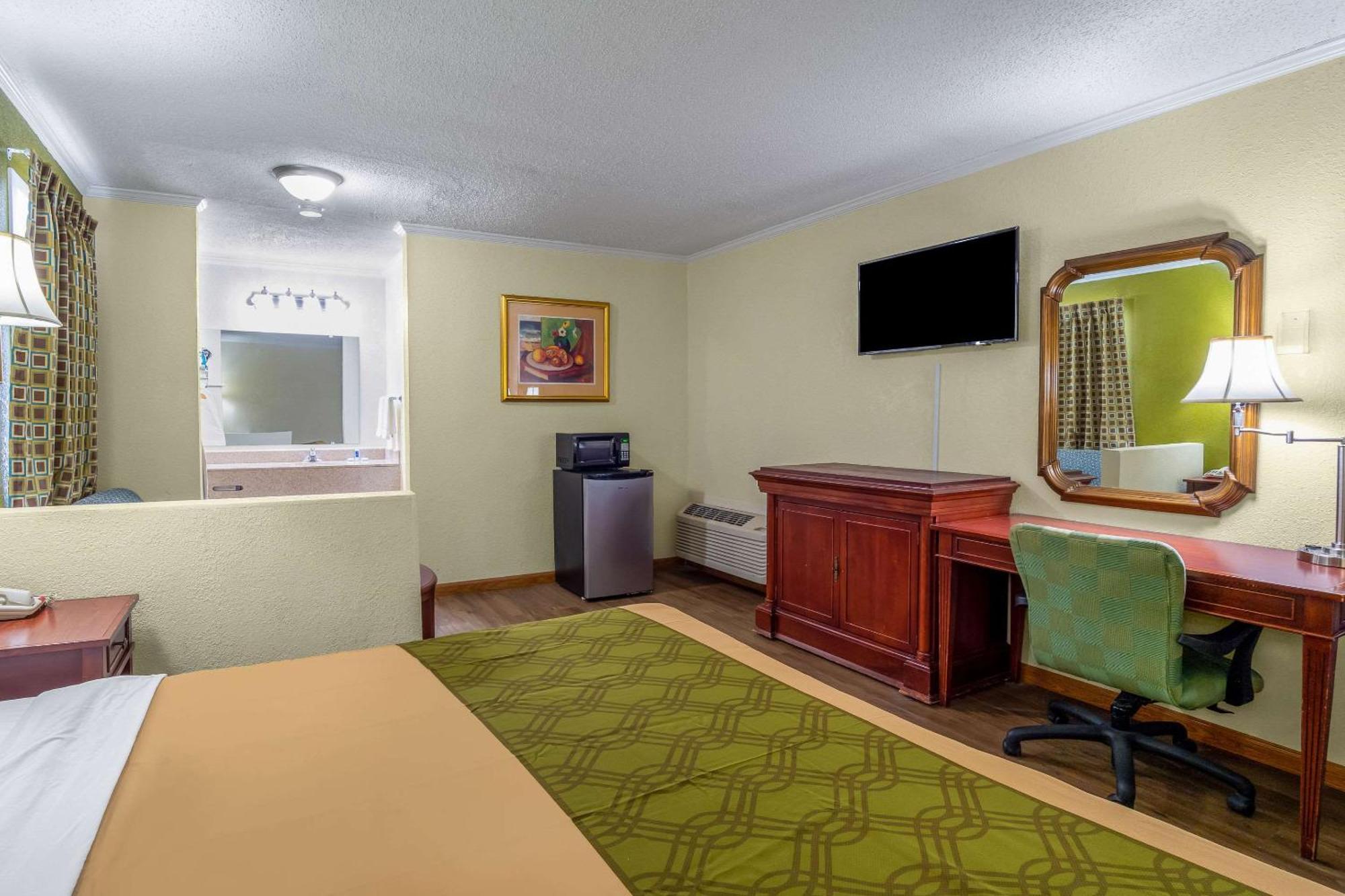Rodeway Inn & Suites Fort Jackson Κολούμπια Εξωτερικό φωτογραφία