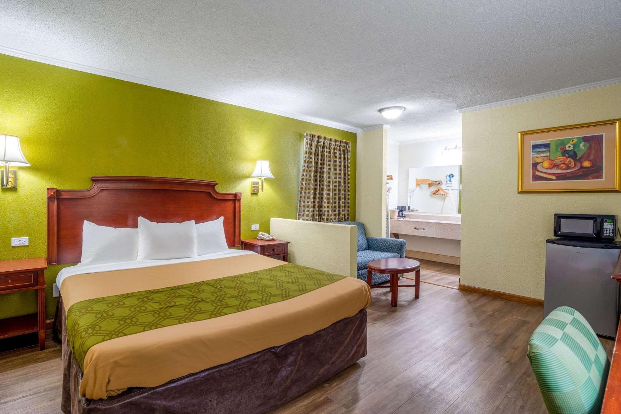 Rodeway Inn & Suites Fort Jackson Κολούμπια Εξωτερικό φωτογραφία