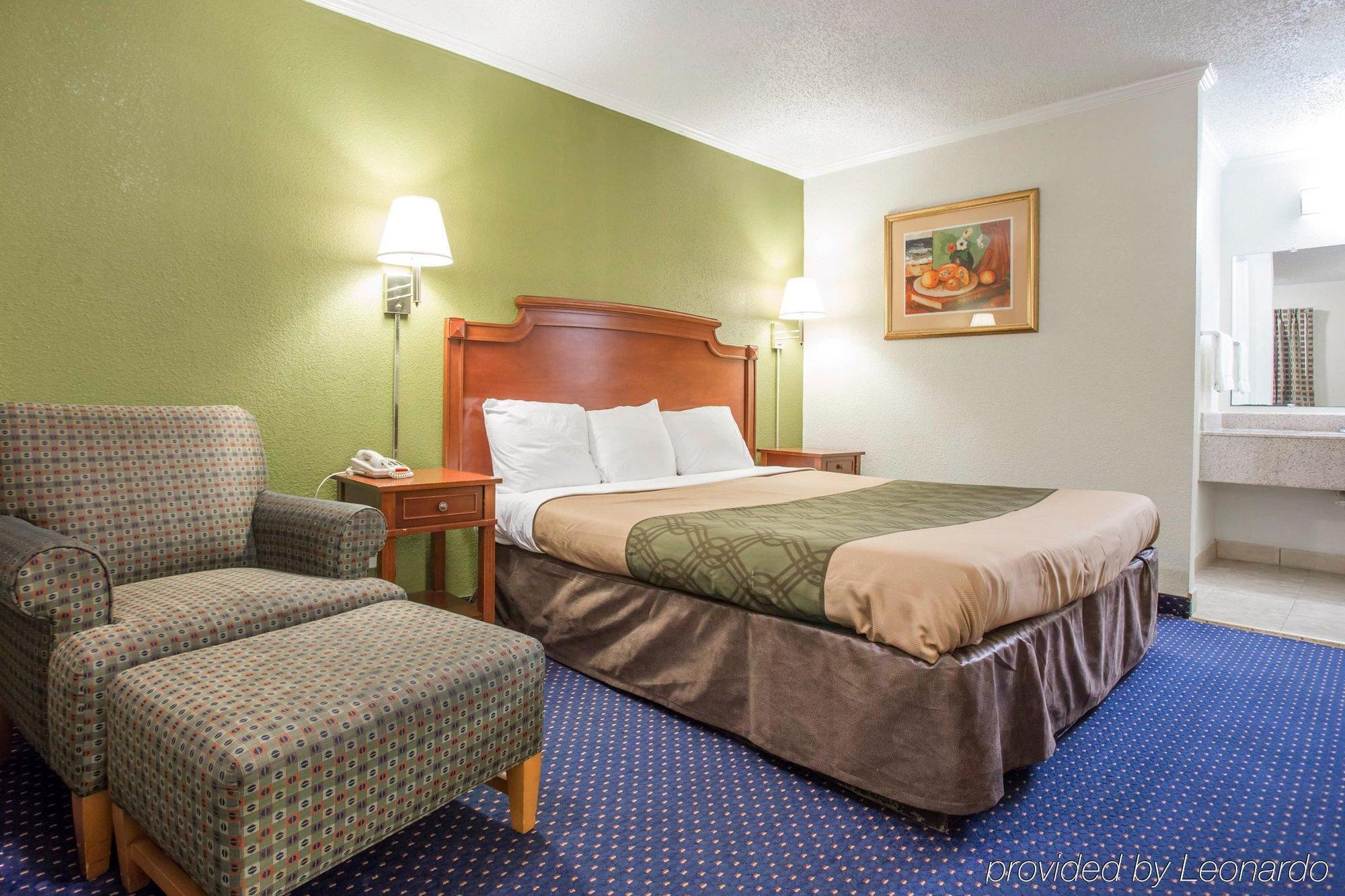 Rodeway Inn & Suites Fort Jackson Κολούμπια Εξωτερικό φωτογραφία