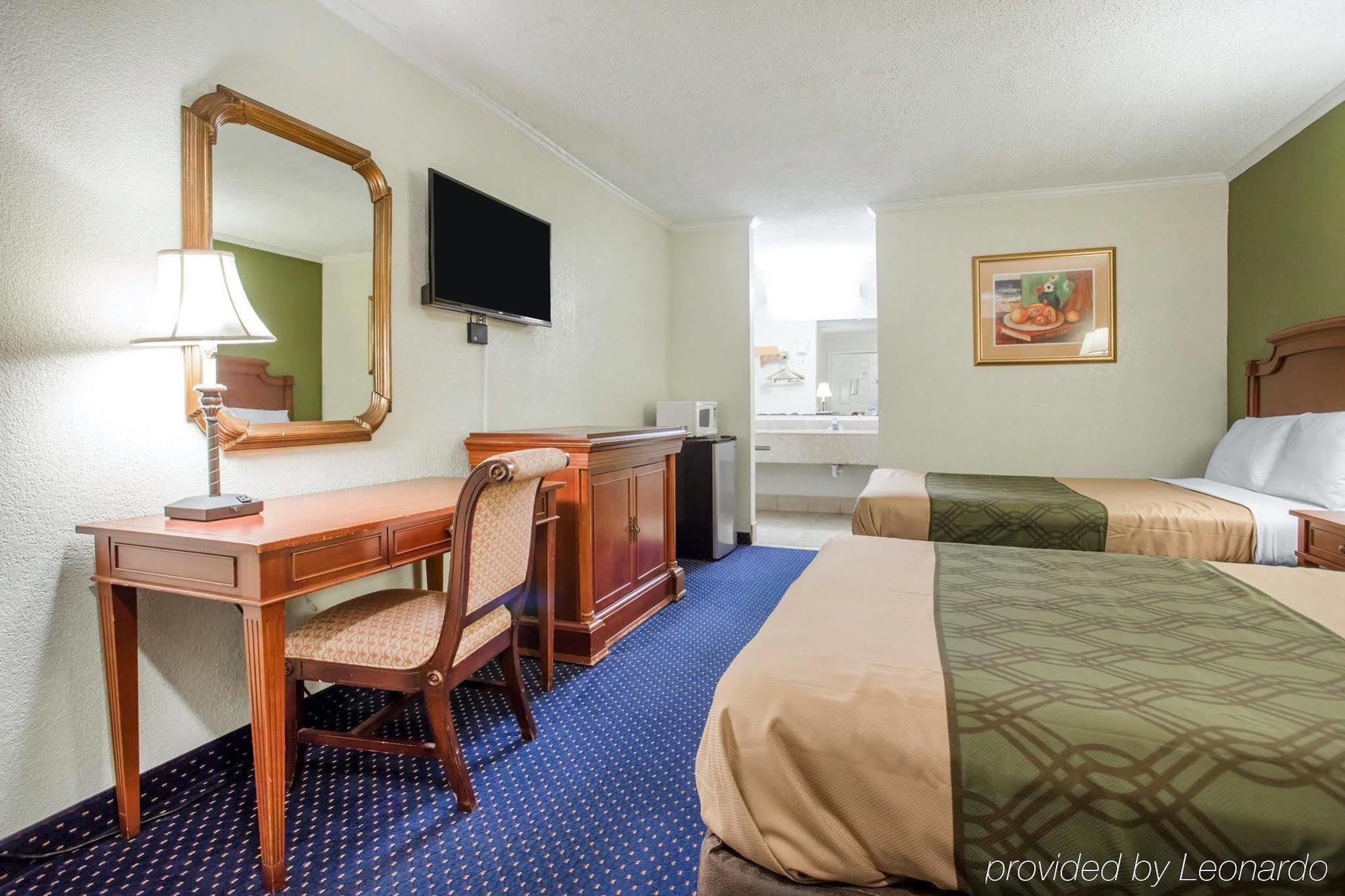 Rodeway Inn & Suites Fort Jackson Κολούμπια Εξωτερικό φωτογραφία