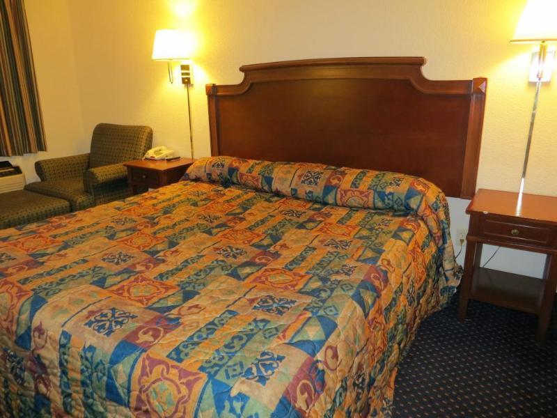 Rodeway Inn & Suites Fort Jackson Κολούμπια Εξωτερικό φωτογραφία